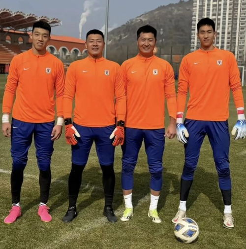 中国足球两个国门球员王大雷和颜骏凌的差别在哪里
